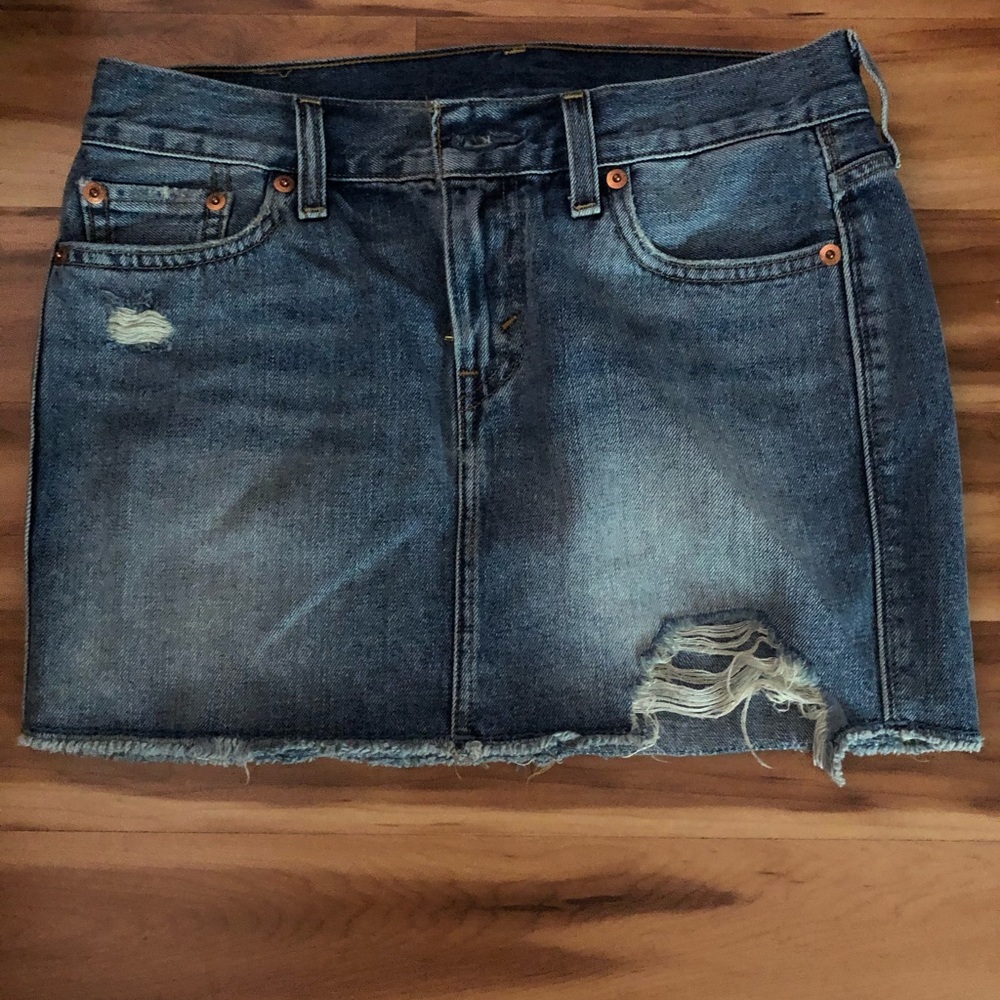 Levi’s skirt